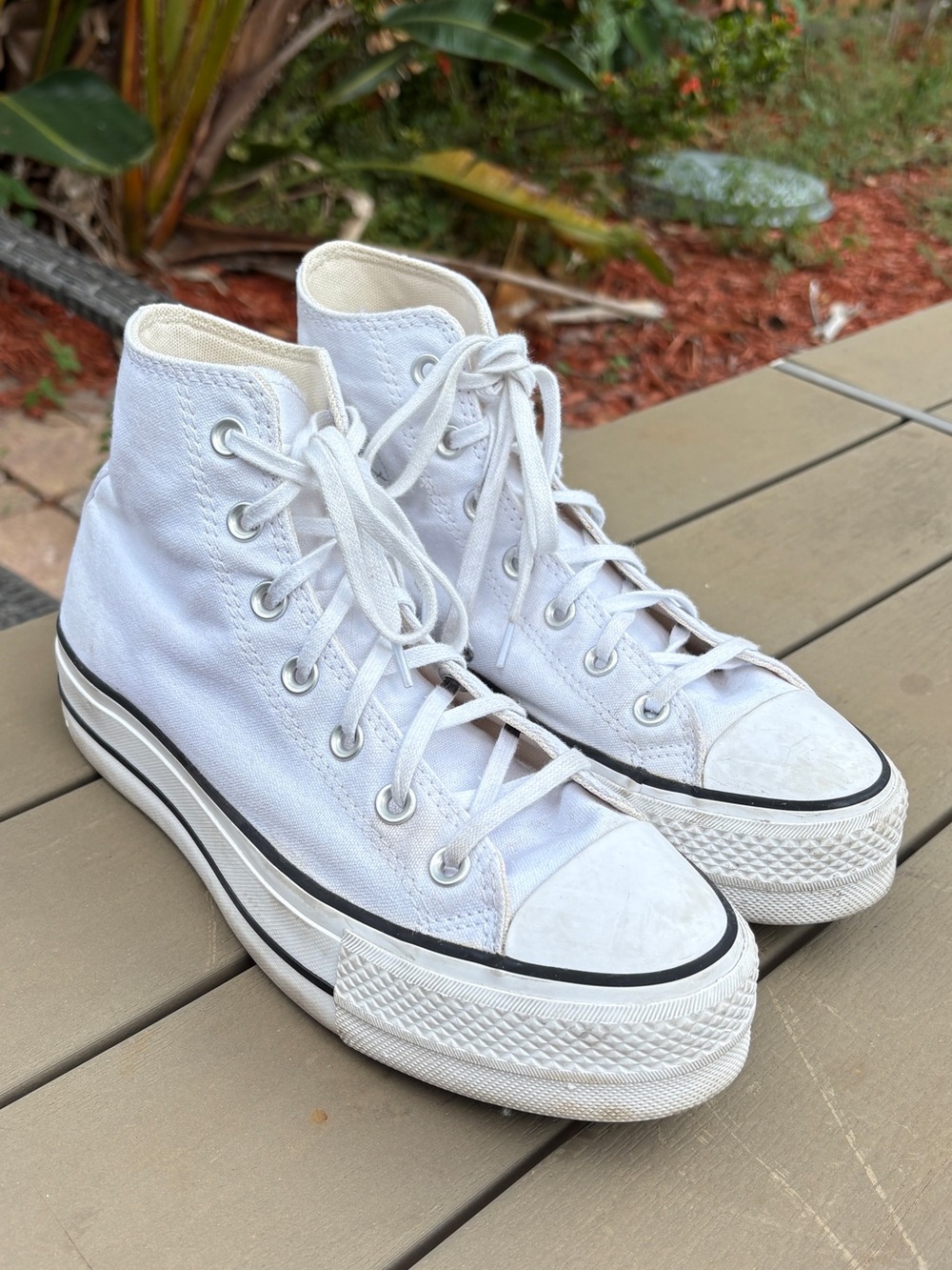 Platform High-Top Canvas Sneakers - Women's White
